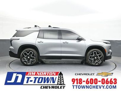 New 2025 Chevrolet Traverse High Country