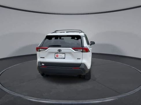 Used 2025 Toyota RAV4 XLE Premium FWD image 7