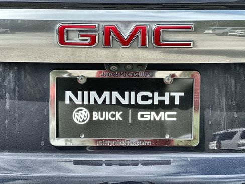 Certified 2023 GMC Yukon XL Denali w/ Denali Reserve Package image 32