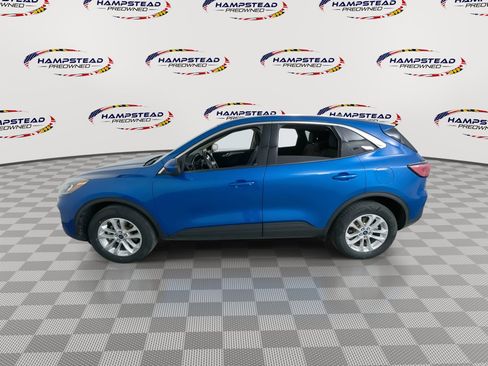 Used 2020 Ford Escape SE image 5