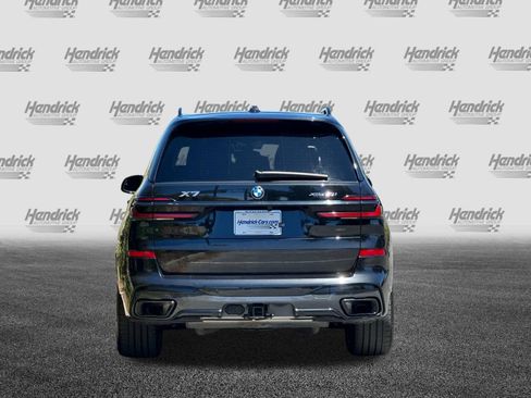Used 2024 BMW X7 xDrive40i w/ M Sport Package AWD/4WD image 6