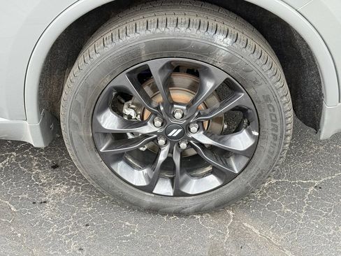 Used 2025 Dodge Durango R/T w/ Blacktop Package AWD/4WD image 11