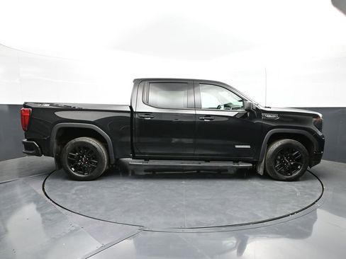 Used 2024 GMC Sierra 1500 Elevation w/ LPO, Elevation Black Package AWD/4WD image 4