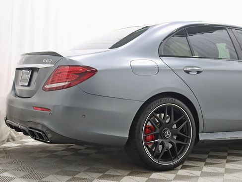 Used 2018 Mercedes-Benz E 63 AMG S image 9