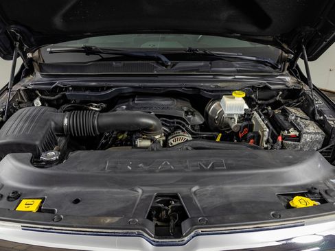 Used 2019 RAM 1500 Tradesman AWD/4WD image 43