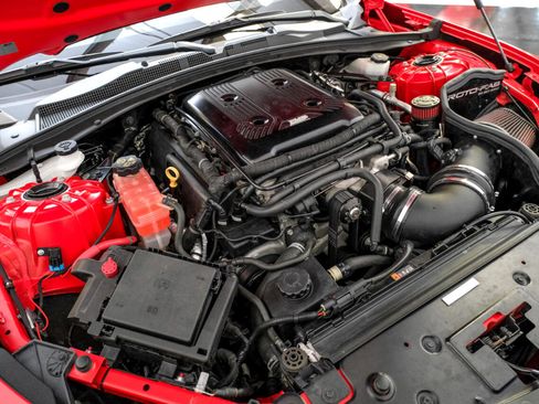 Used 2017 Chevrolet Camaro ZL1 image 41