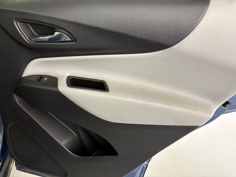 Used 2024 Chevrolet Equinox LS w/ Driver Confidence II Package FWD image 41