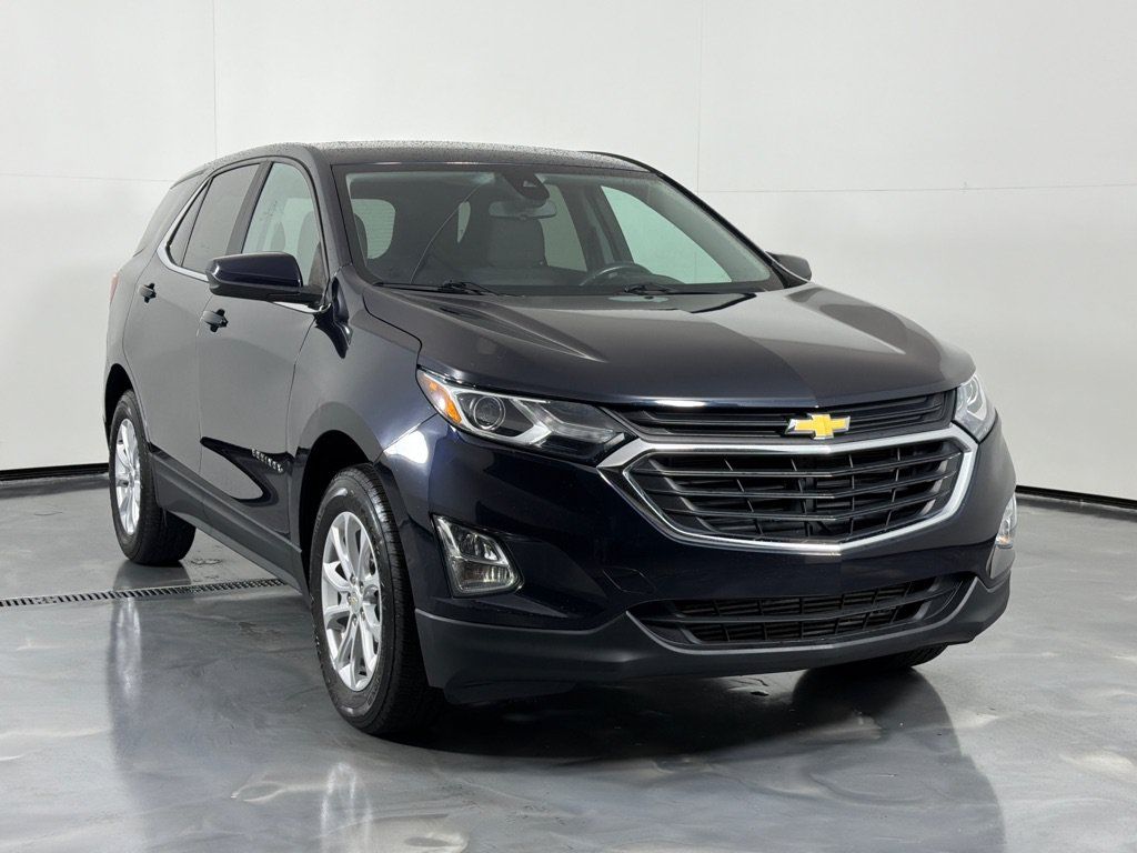 Used 2021 Chevrolet Equinox LT w/ Driver Convenience Package AWD/4WD image 3