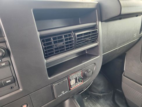 New 2025 Chevrolet Express 2500 w/ Driver Convenience Package image 38