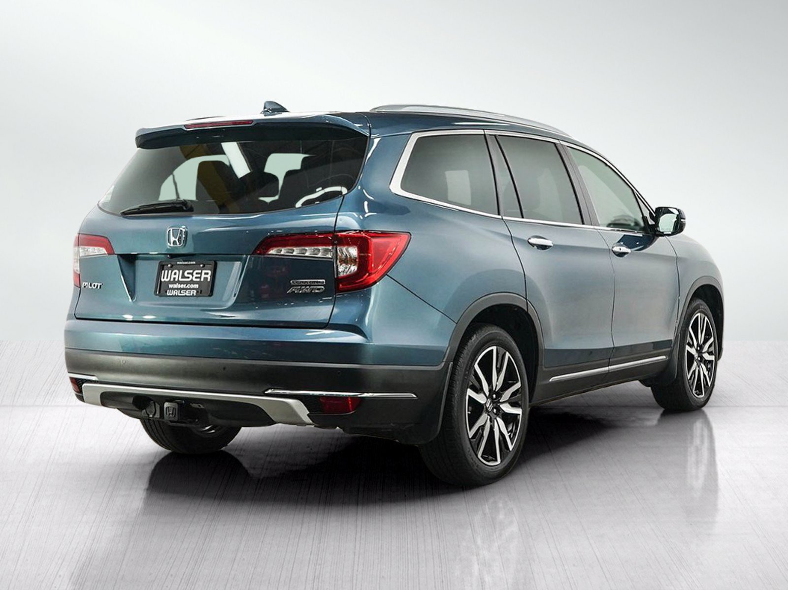 Used 2021 Honda Pilot Touring image 5