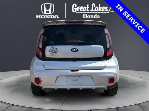 Used 2018 Kia Soul + FWD image 7