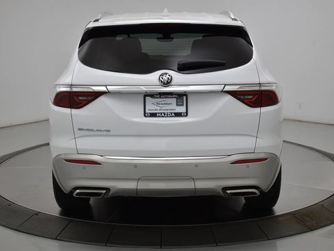Used 2022 Buick Enclave Essence FWD image 20