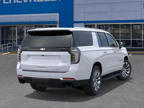 New 2026 Chevrolet Suburban Premier w/ Sun And Tow Package image 4