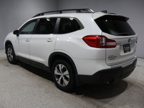 Used 2019 Subaru Ascent Premium image 4
