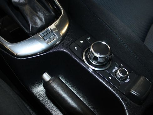 Used 2016 Scion iA FWD image 19