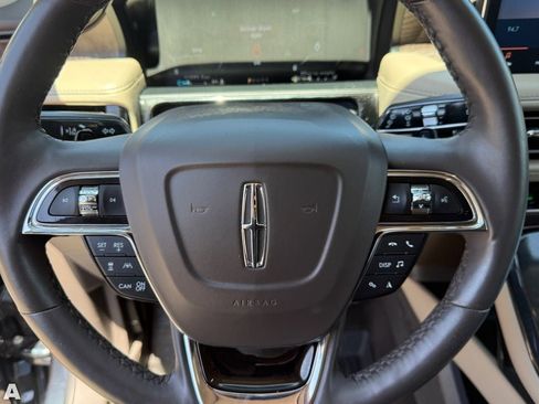 Used 2023 Lincoln Nautilus Reserve w/ Equipment Group 202A AWD/4WD image 13
