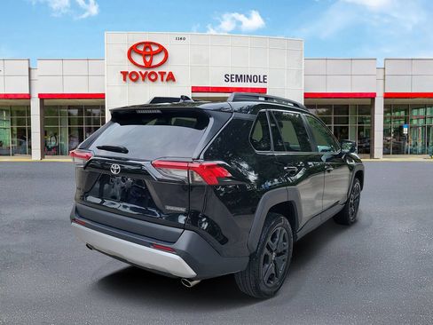 Used 2024 Toyota RAV4 Adventure AWD/4WD image 3