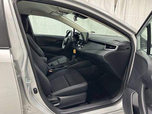 Used 2026 Toyota Corolla LE FWD image 54