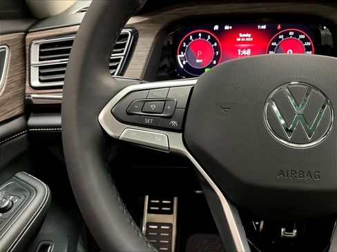 New 2026 Volkswagen Atlas SEL Premium R-Line image 17