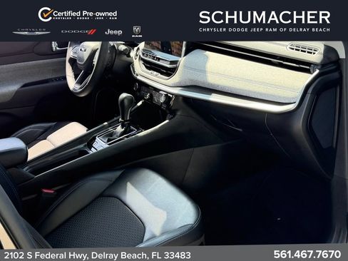 Certified 2022 Jeep Compass Latitude w/ Sun and Sound Group FWD image 16