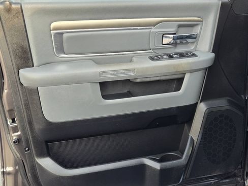 Used 2017 RAM 1500 Big Horn RWD image 20