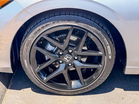 Certified 2025 Honda Civic Sport image 28
