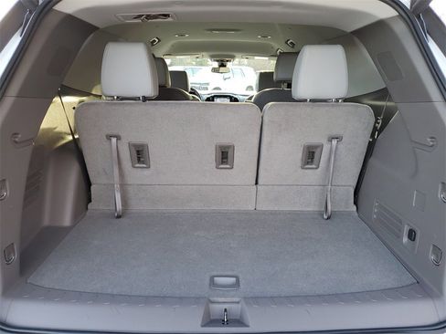 Used 2019 Chevrolet Traverse Premier w/ Driver Confidence II Package image 26