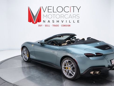 Used 2025 Ferrari Roma Spider image 16