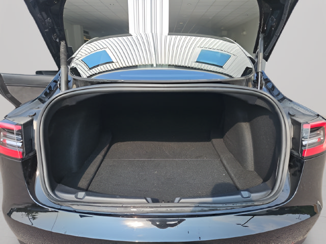 Used 2023 Tesla Model 3 Standard Range RWD image 32