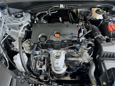 Certified 2025 Honda HR-V LX image 22