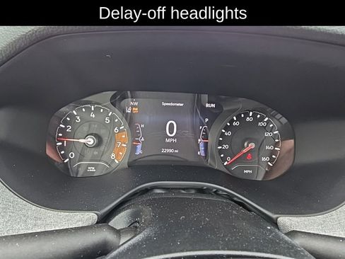 Used 2022 Jeep Compass Latitude image 12