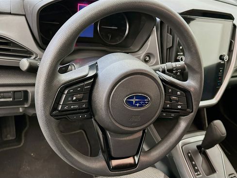 Used 2024 Subaru Crosstrek 2.0i Premium image 18