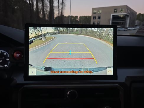 Certified 2025 Toyota Tacoma TRD Sport image 20