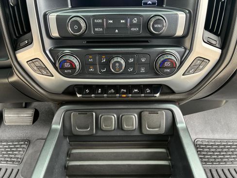 Used 2017 GMC Sierra 1500 SLT AWD/4WD image 24