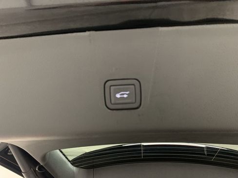 Used 2023 Chevrolet Traverse LT w/ LPO, Floor Liner Package AWD/4WD image 26