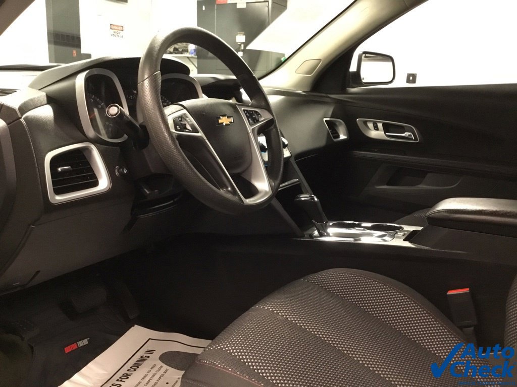 Used 2017 Chevrolet Equinox LT AWD/4WD image 24
