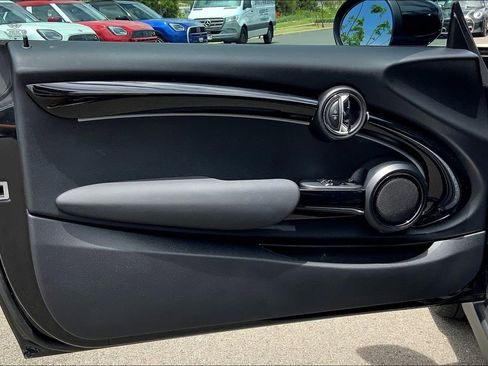 Certified 2024 MINI Cooper SE image 25