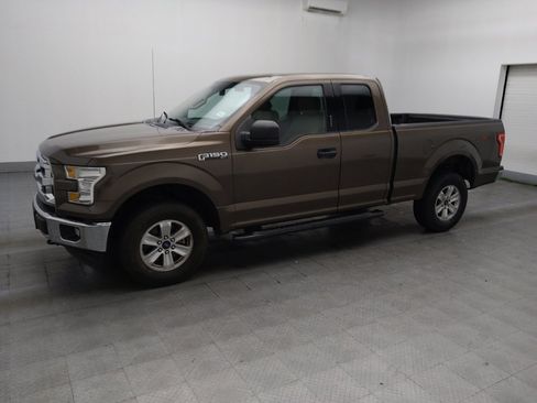 Used 2017 Ford F150 XLT AWD/4WD image 2