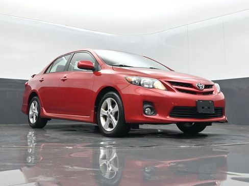 Used 2012 Toyota Corolla S FWD image 10
