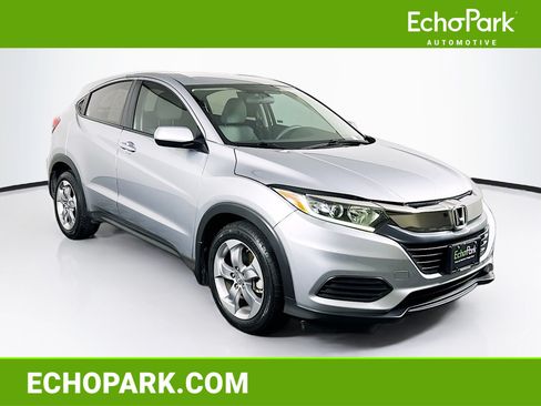 Used 2019 Honda HR-V LX image 1