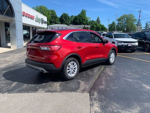 Used 2020 Ford Escape SE AWD/4WD image 7