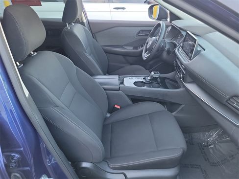 Certified 2023 Nissan Rogue S image 16