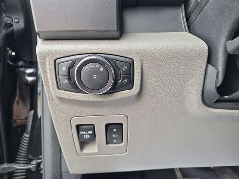Used 2020 Ford F150 XLT w/ Equipment Group 302A Luxury RWD image 17