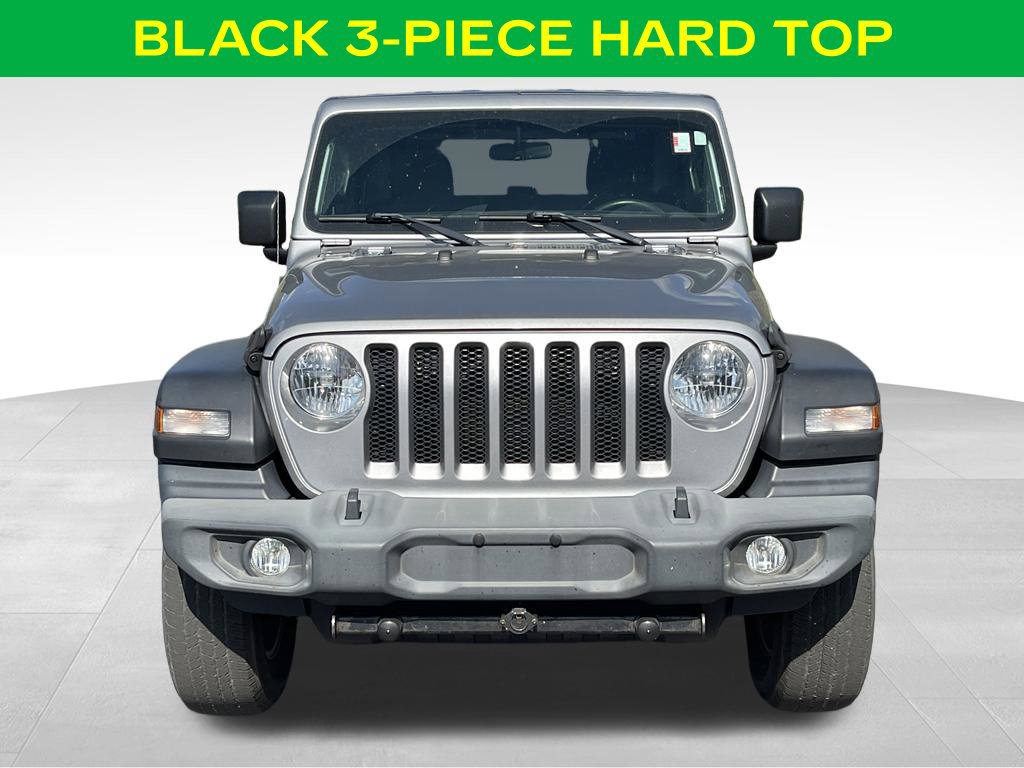 Used 2020 Jeep Wrangler Sport AWD/4WD image 3