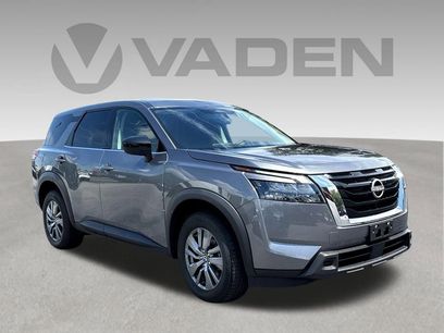 Used 2023 Nissan Pathfinder S