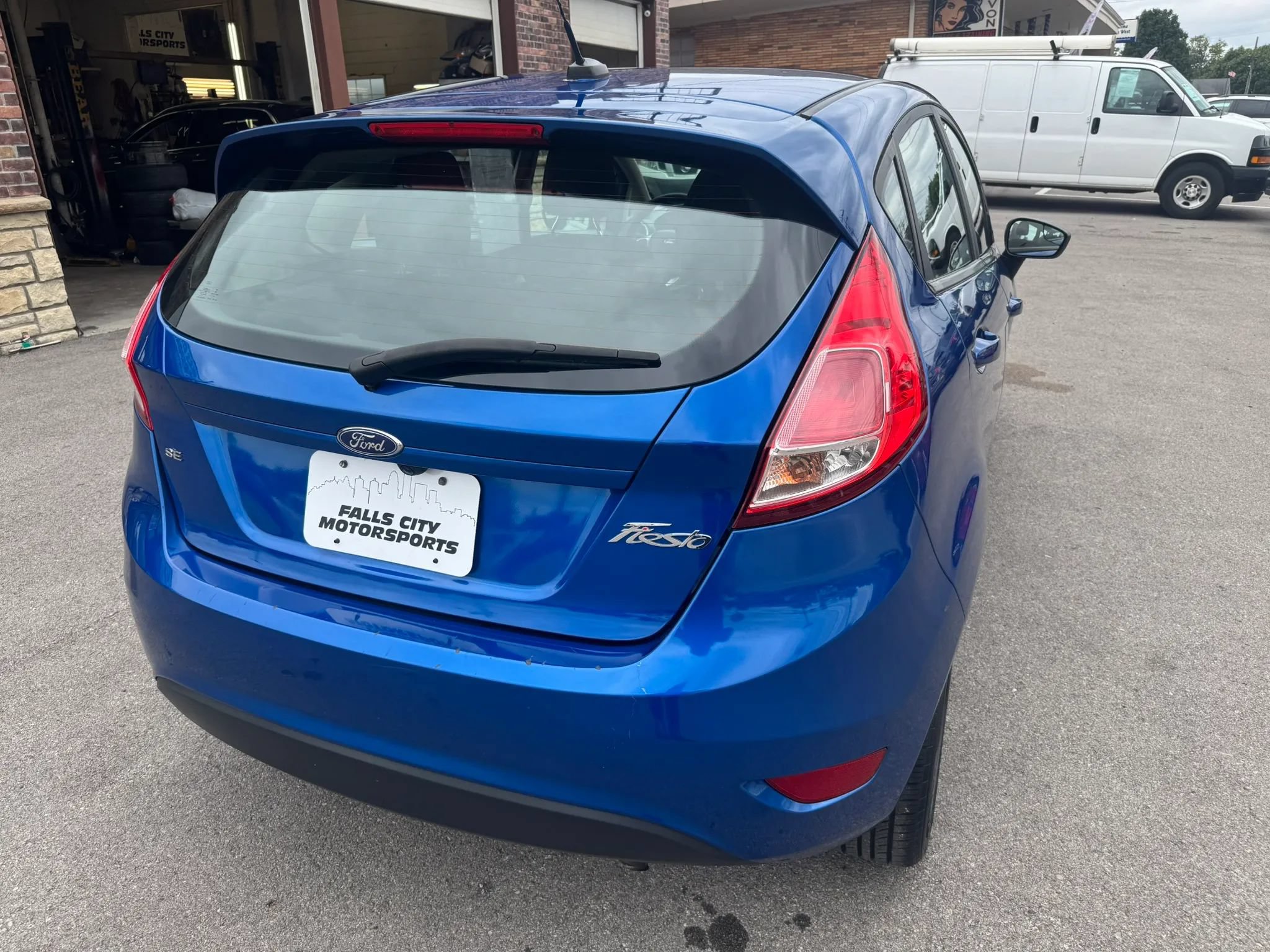 Used 2019 Ford Fiesta SE w/ Equipment Group 201A FWD image 12