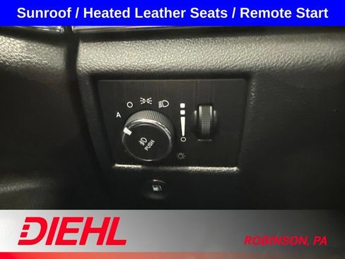 Used 2020 Jeep Grand Cherokee Limited AWD/4WD image 26