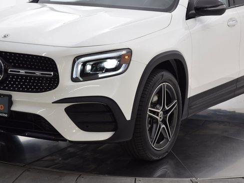Certified 2023 Mercedes-Benz GLB 250 image 11