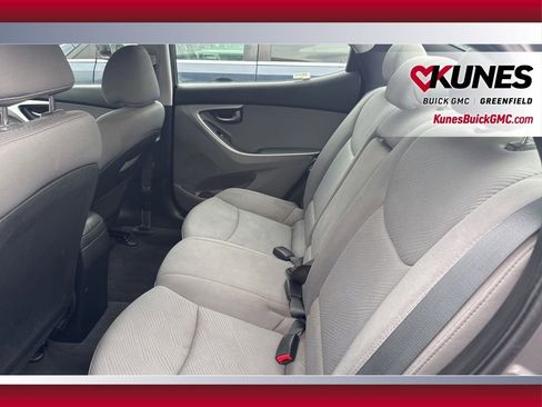 Used 2013 Hyundai Elantra GLS FWD image 30