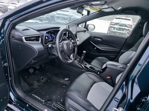 Used 2022 Toyota Corolla XSE image 15